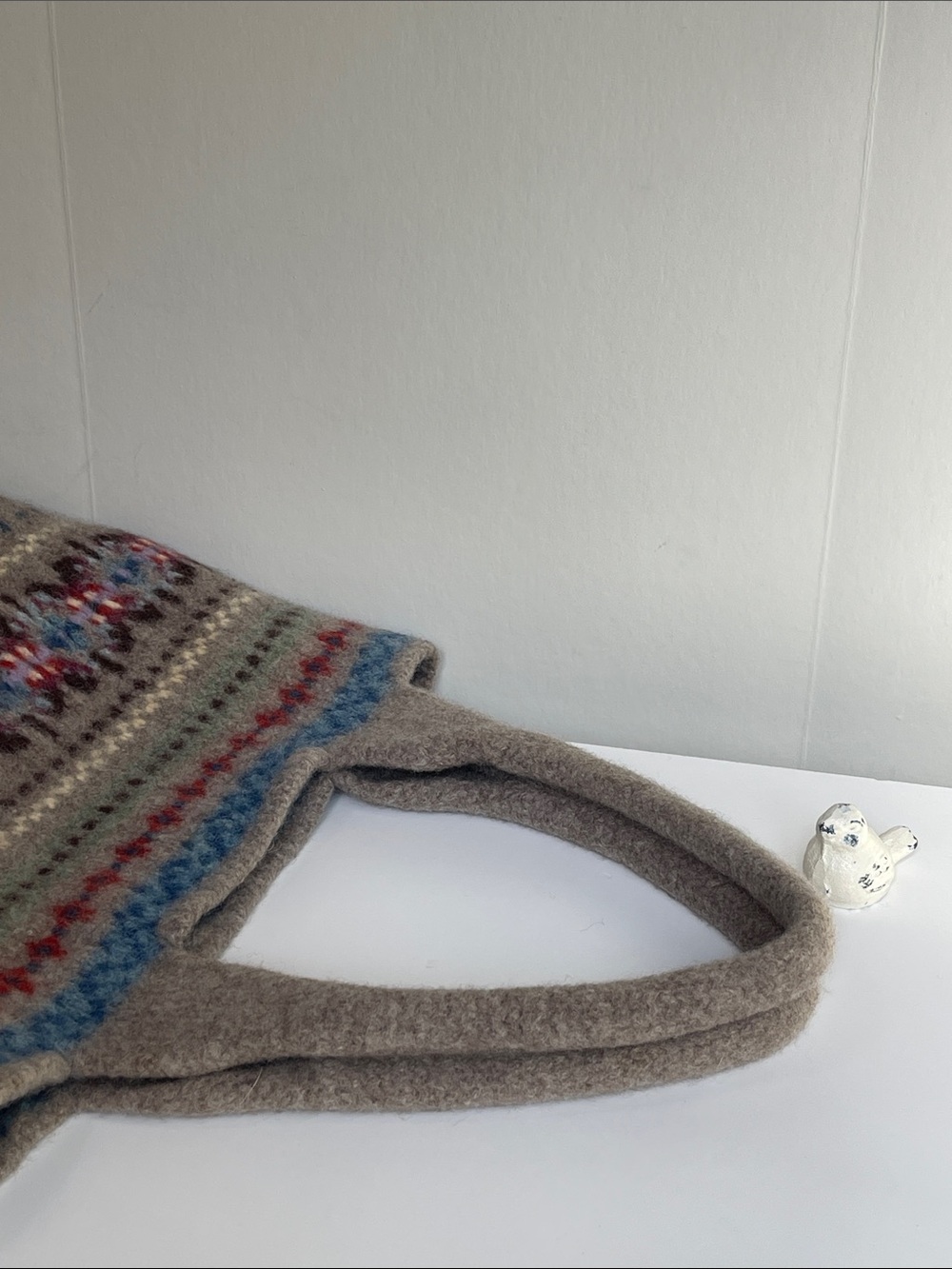 Rugby Ralph Lauren %100 Lamb Wool Classic Fair Isle Pattern Hand Knitted Bag - Picture 11 of 17